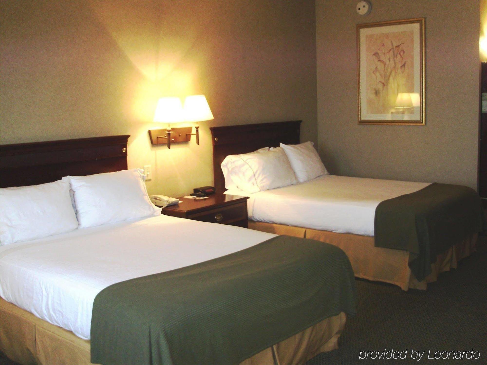 Holiday Inn Express Hotel & Suites Columbus Airport, An Ihg Hotel Gahanna Room photo